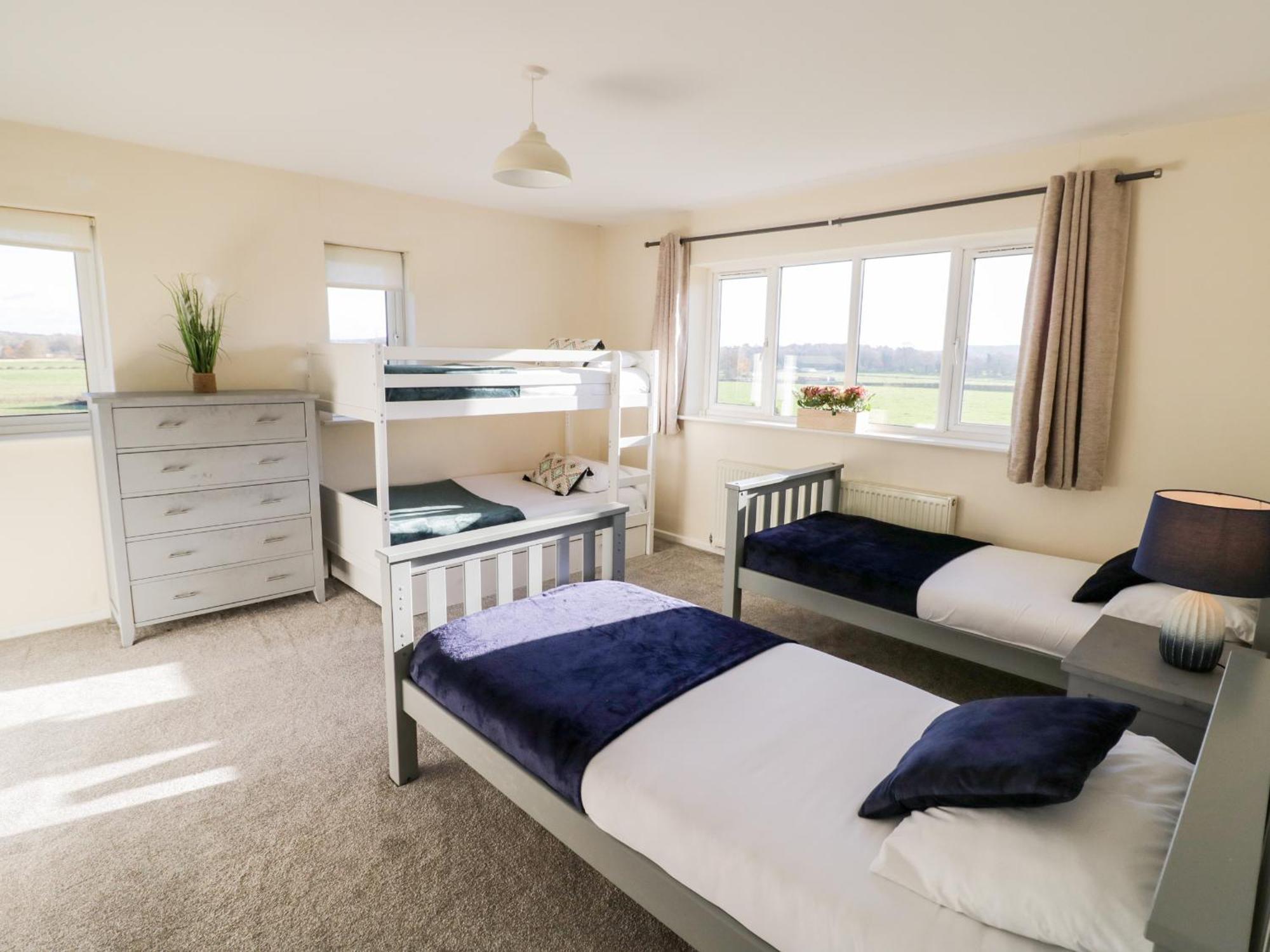 Tixall Manor Farm Stafford Ngoại thất bức ảnh