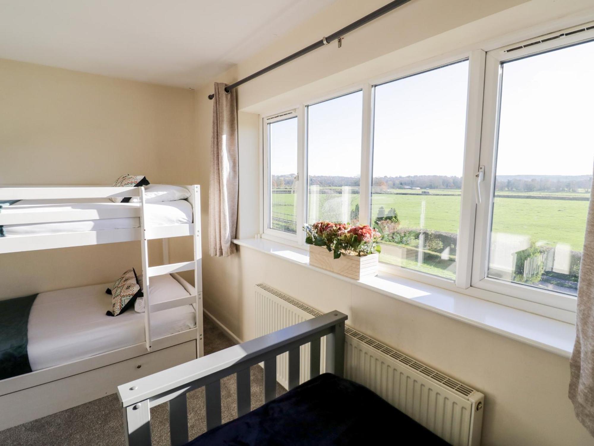 Tixall Manor Farm Stafford Ngoại thất bức ảnh