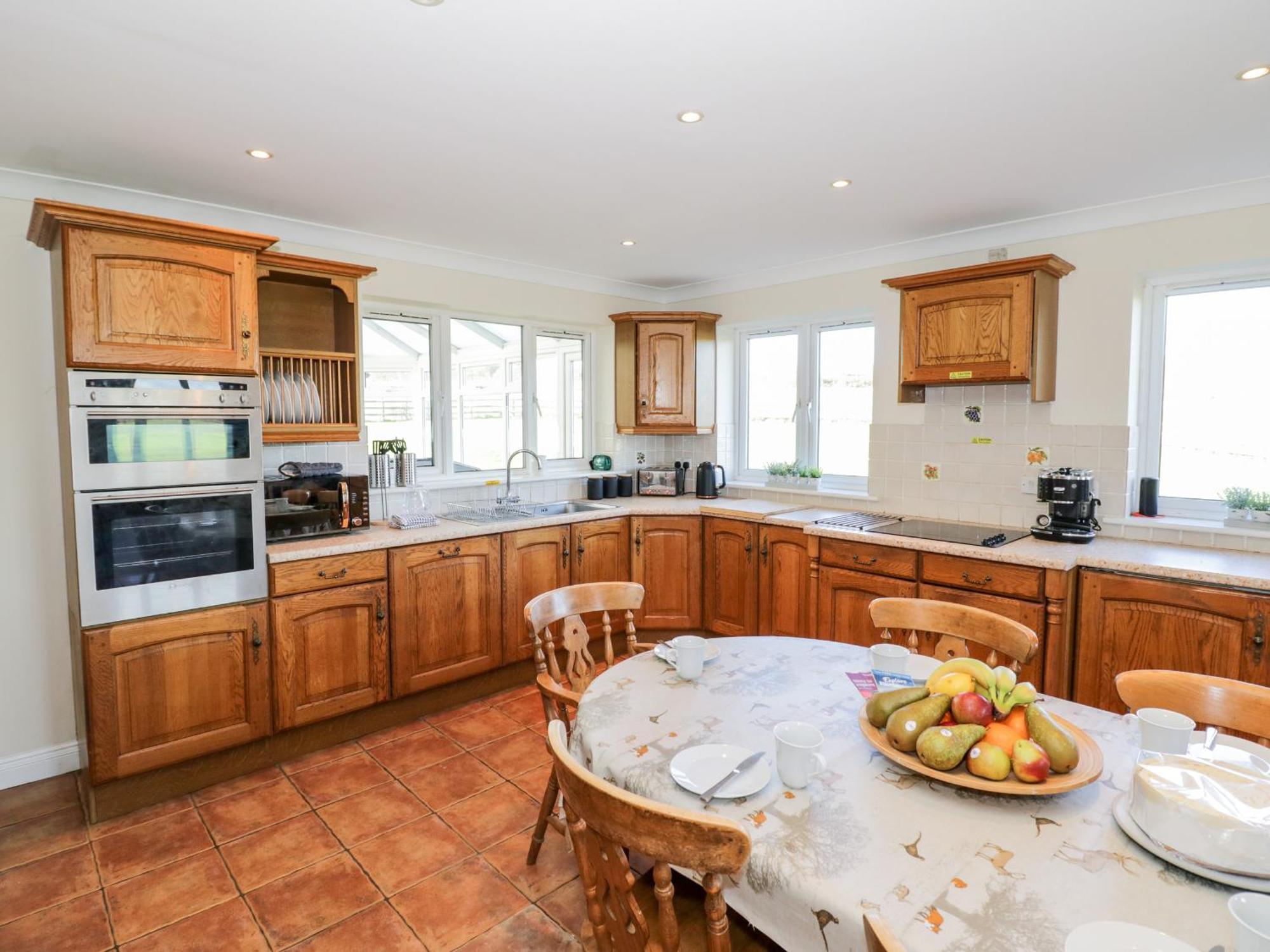 Tixall Manor Farm Stafford Ngoại thất bức ảnh